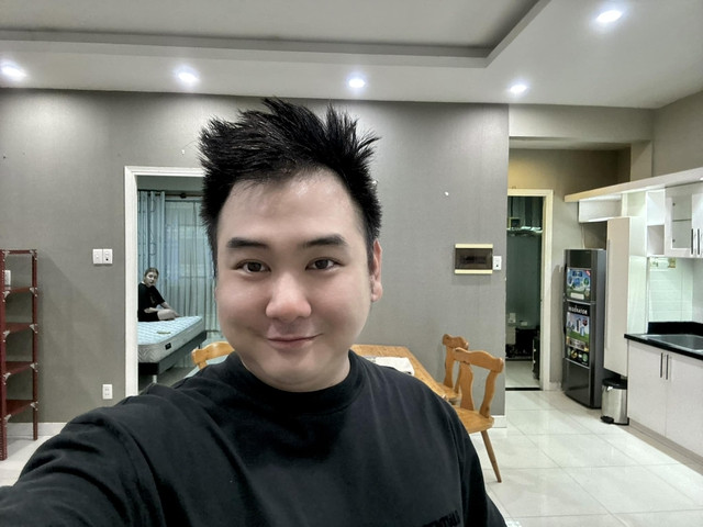 Streamer Xemesis – Nghiêm Anh Hiếu, người được mệnh danh giàu nhất Việt Nam với tài sản và khối kinh doanh đồ sộ.