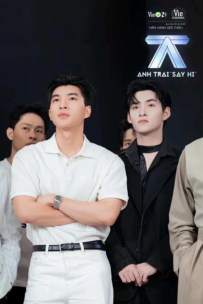 HIEUTHUHAI tin tưởng, dùng quyền ưu tiên lựa chọn của mình để mời Gemini Hùng Huỳnh về đội