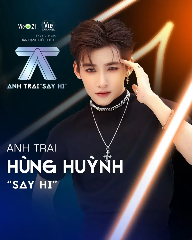 Hùng Huỳnh lần đầu tiên xuất hiện trước khán giả Việt Nam
